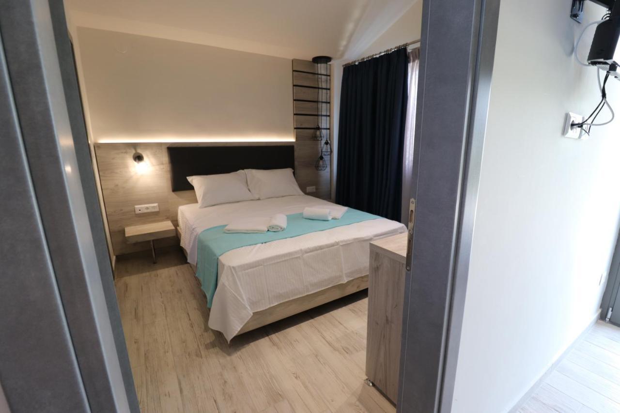 The Palms Novasithonia Apartment Vourvourou Bagian luar foto